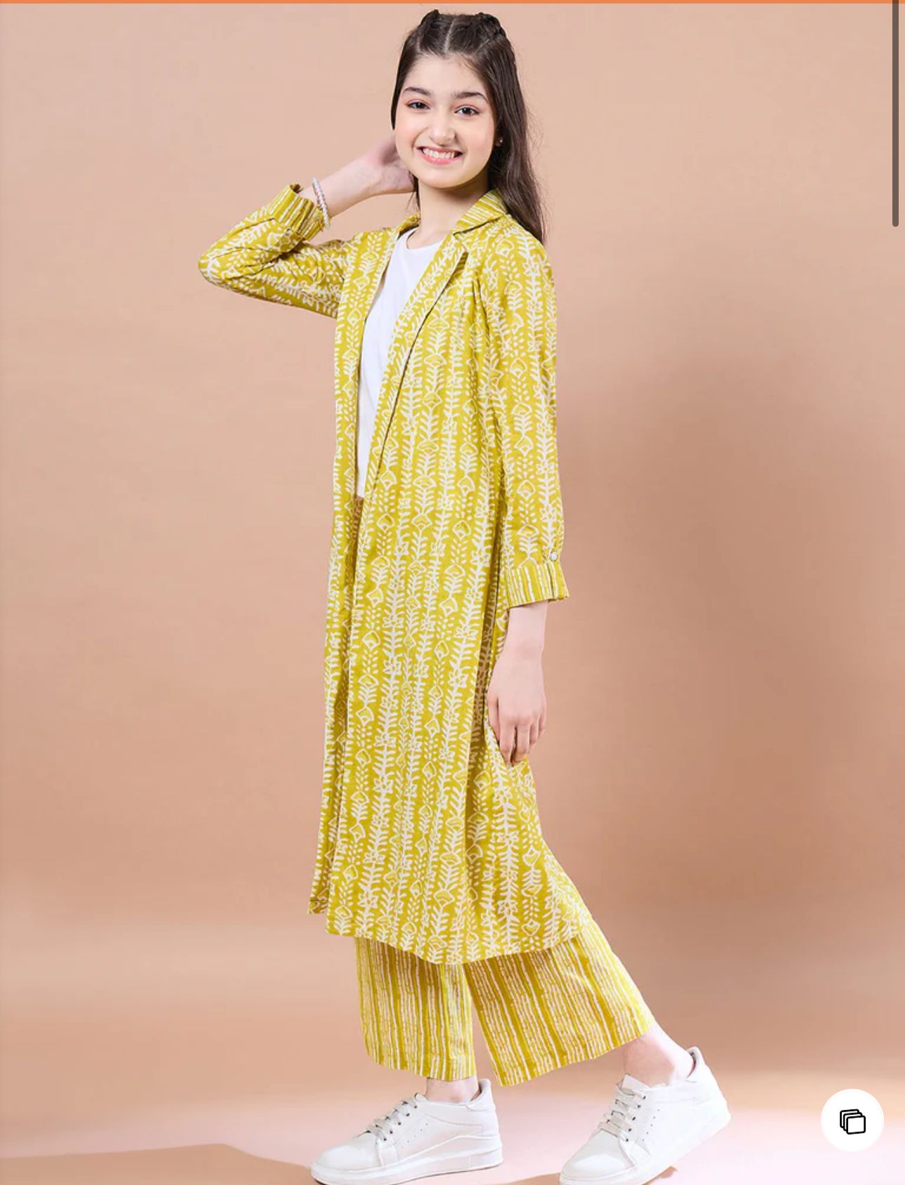 Girls Ethnic Printed Hosiery Straight Fit Top & Pant With Jacket in Germany