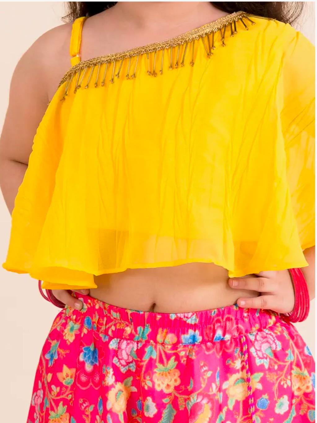 Girls Lehenga Choli in Berlin