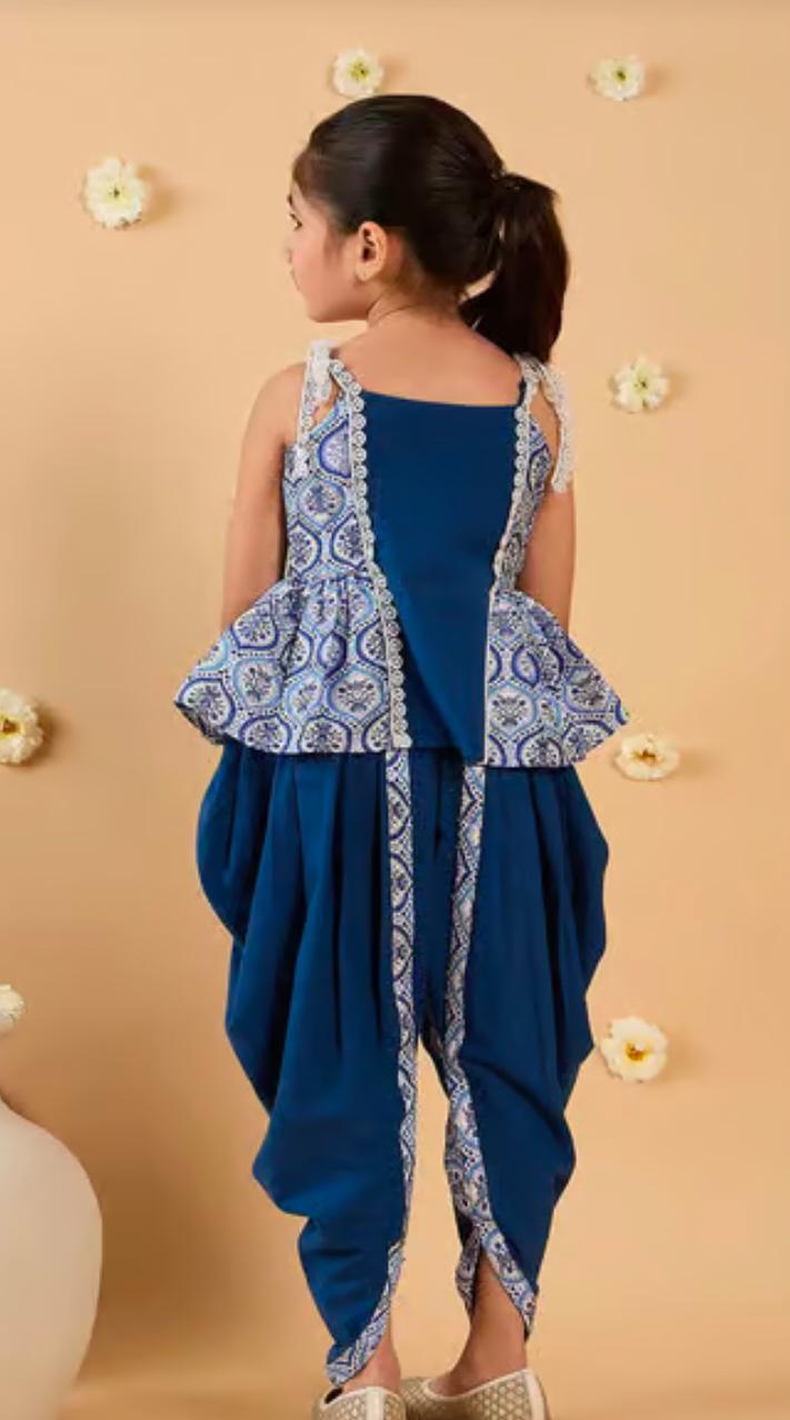 Girls Blue Regular Fit Printed Kurti Set in Germany