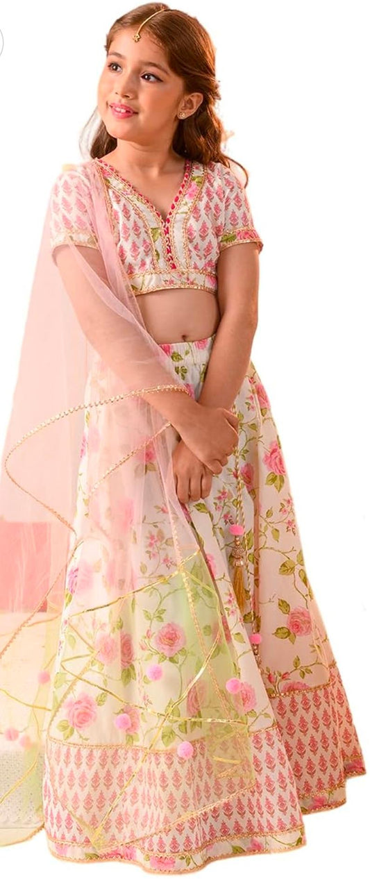 Girls Lehenga Choli in Germany