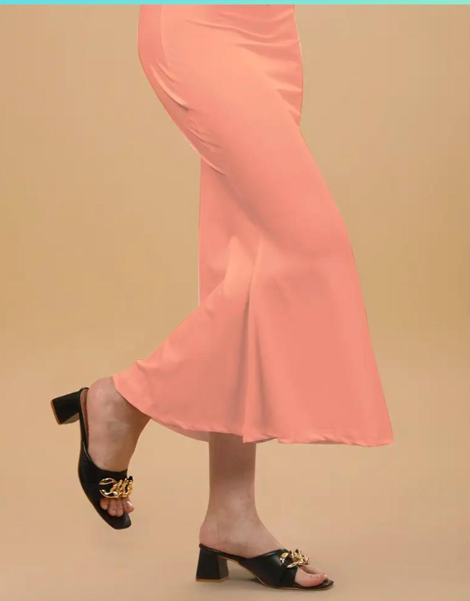 Peach Women's Saree Shapewear Petticoat in Germany
