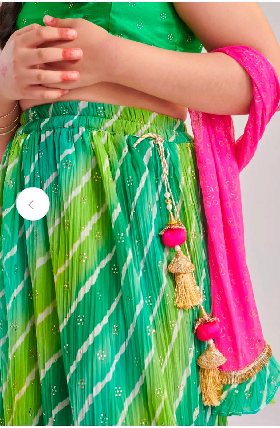 Girls Green Lehariya Taffeta Lehenga Choli Dupatta Set in Berlin