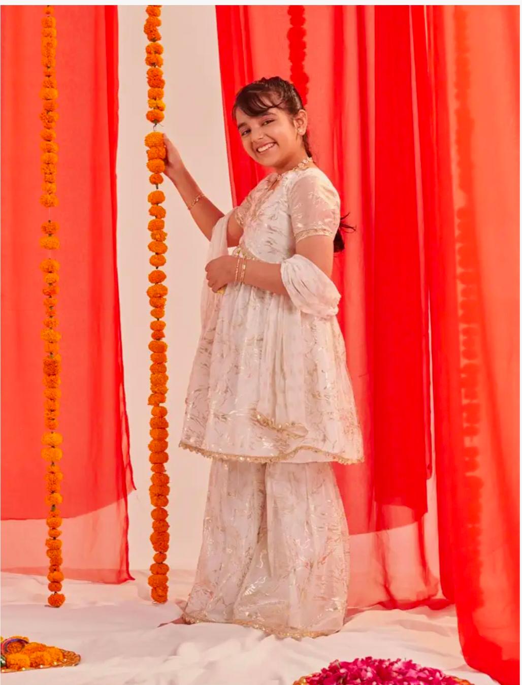 Girls Kurta & Sharara With Dupatta in Germany