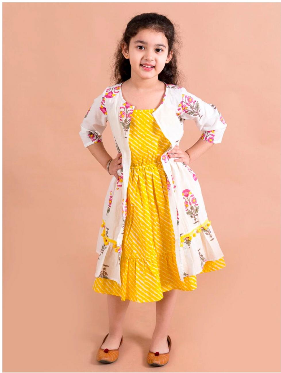 Kids Girls Lehariya Dresses in Berlin