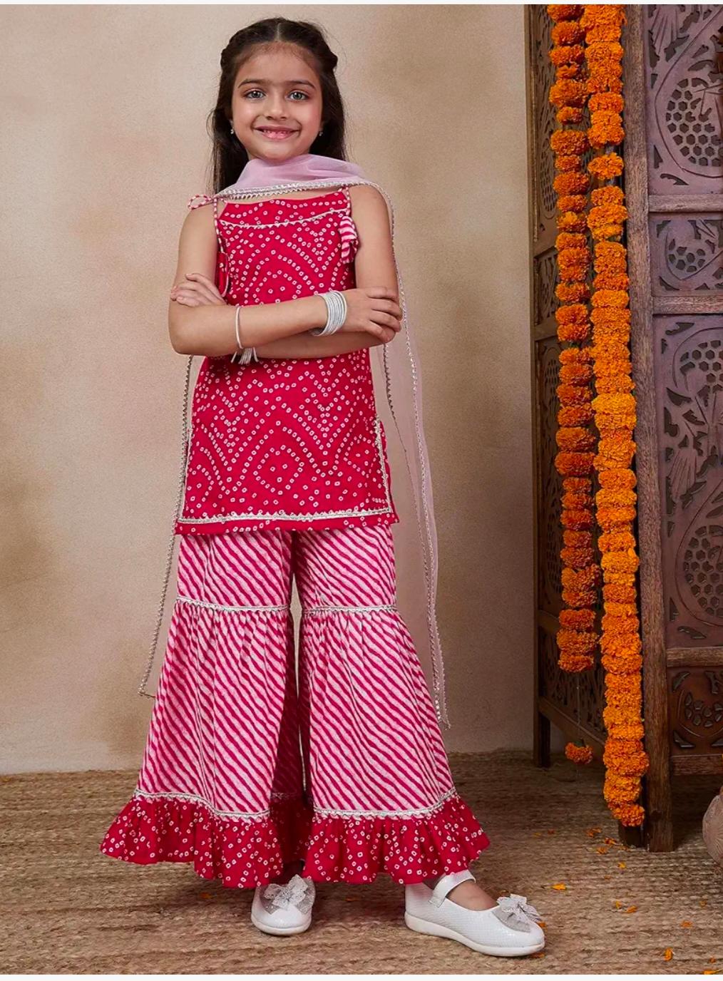 Girls Kurti Sharara and Dupatta set in Berlin