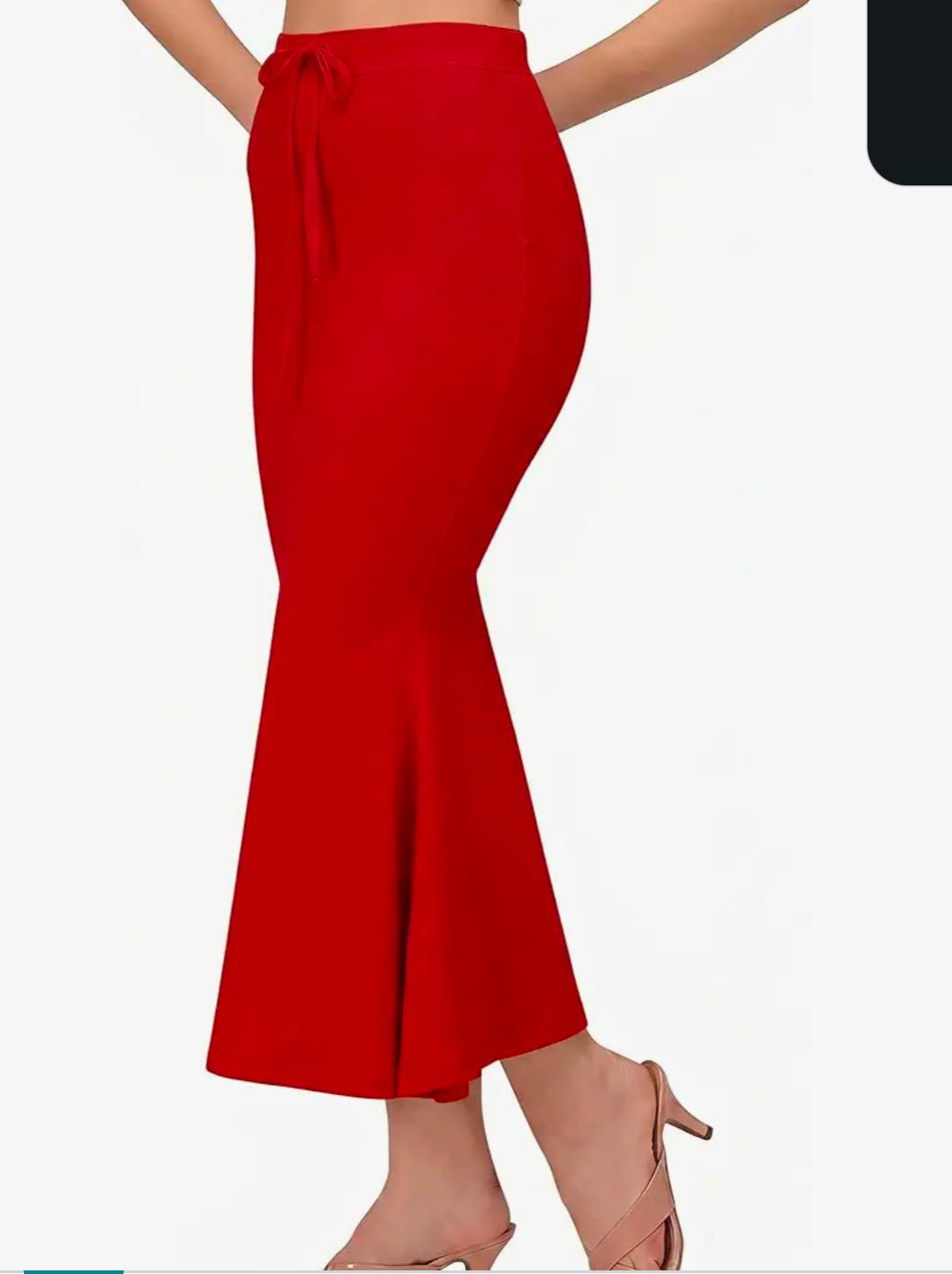 Red Saree Shapewear Petticoat for Women in Berlin