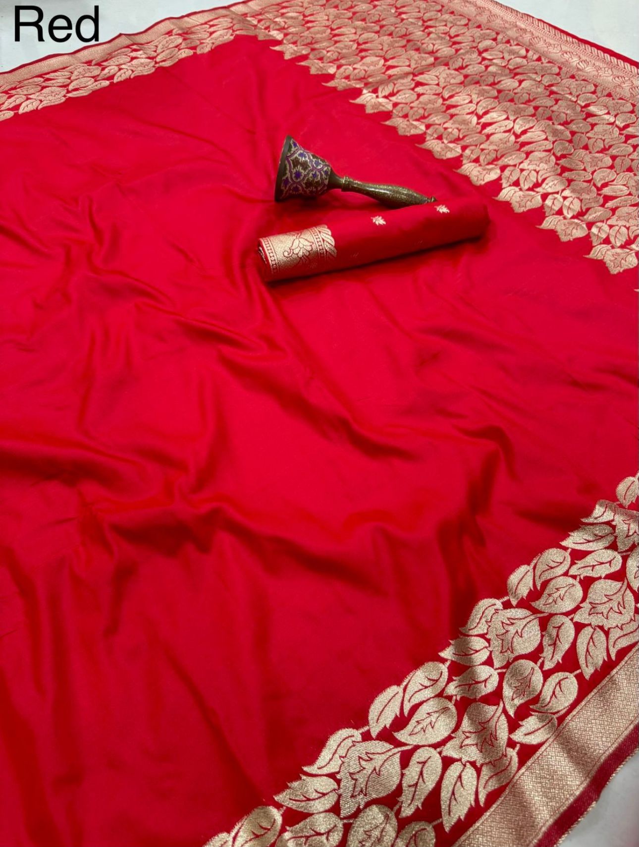 Red Banarasi Silk Saree with Traditional Zari Border in Germany