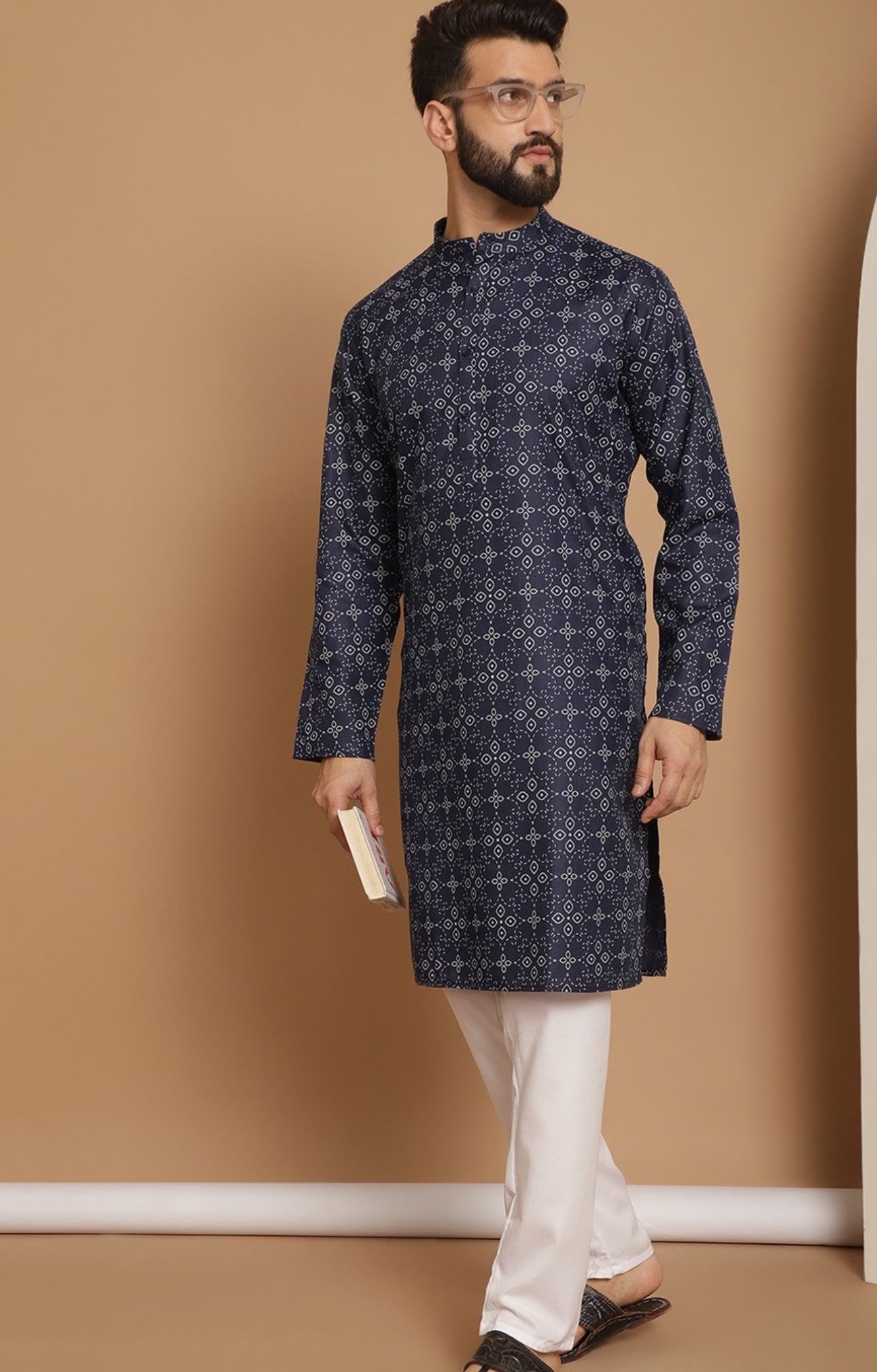 Men Navy Blue Geometric Thread Work Kurta with Pyjama in Germany