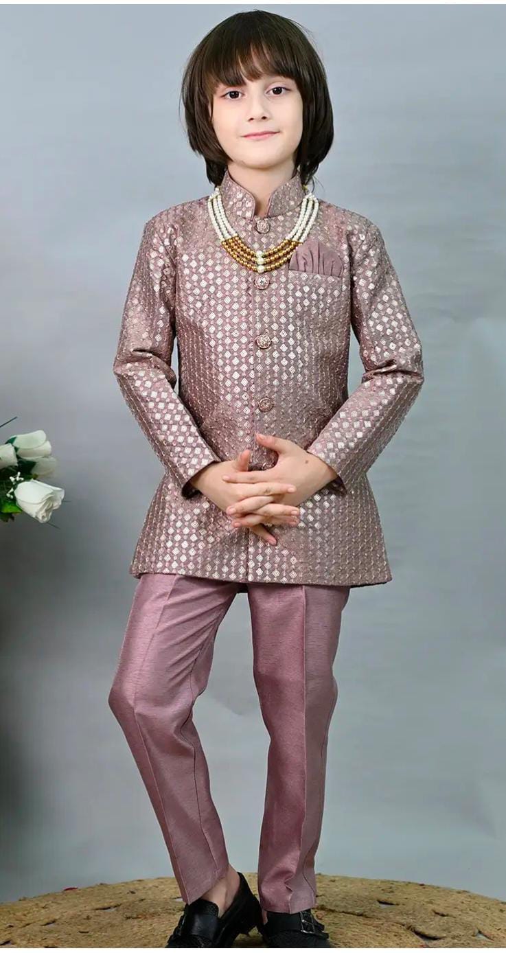 Boys Floral Woven Design Jodhpuri Bandhgala Suit Set With Mala in Germany