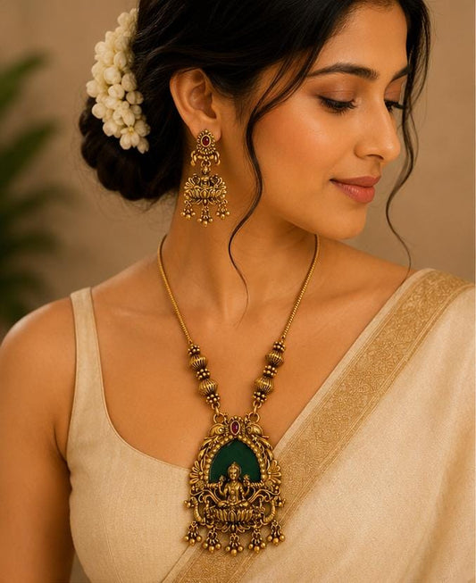 Antique Gold Lakshmi Temple Pendant Necklace in Germany