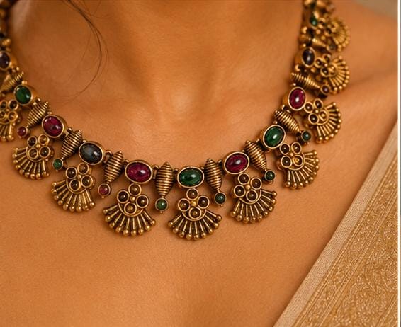 South Indian Antique Gold Kemp Stone Jewellery Set in Germany