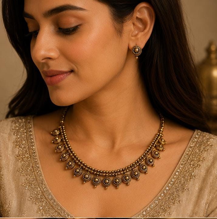 Traditional Antique Gold Jewelry Set in Germany