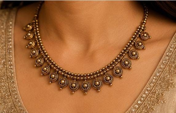 Traditional Antique Gold Jewelry Set in Germany