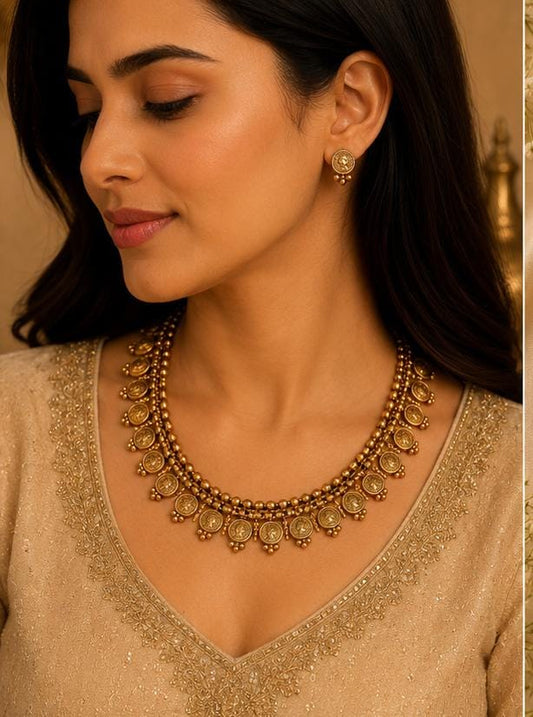 Traditional Indian Antique Gold Coin Necklace Set in Germany