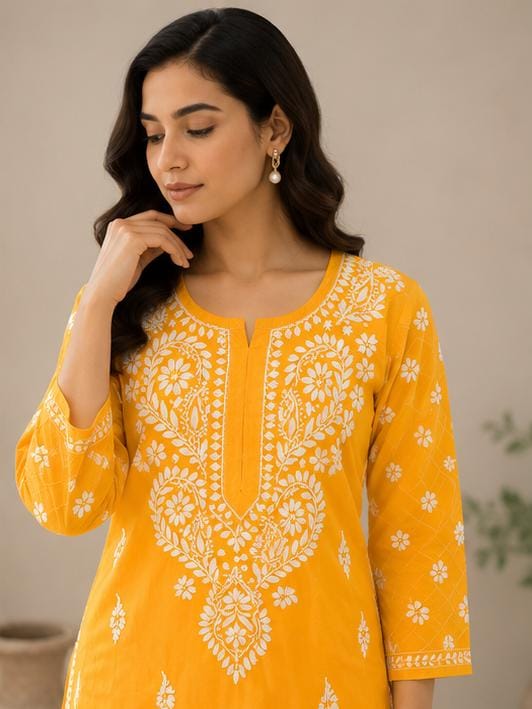 Yellow Chikankari Straight Kurta without inner in Berlin