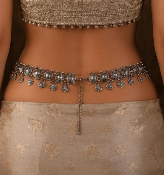 Traditional Oxidized Silver Floral Motif Kamarbandh (Waist Belt) in Berlin