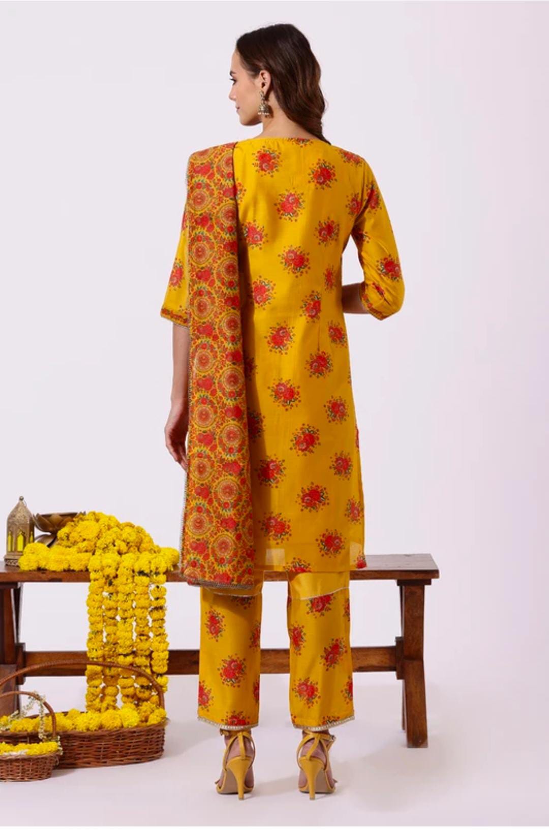 Women Polyester Kurta Pant Dupatta Set in Germany