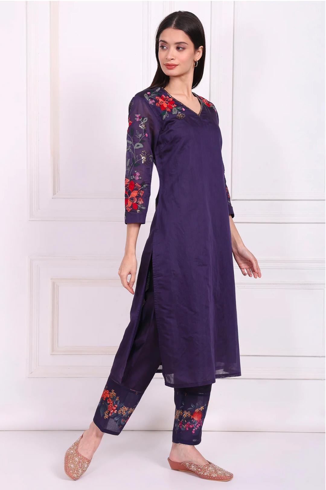 Purple Embroidered Straight Kurta with Straight Pant and Dupatta Set in Germany