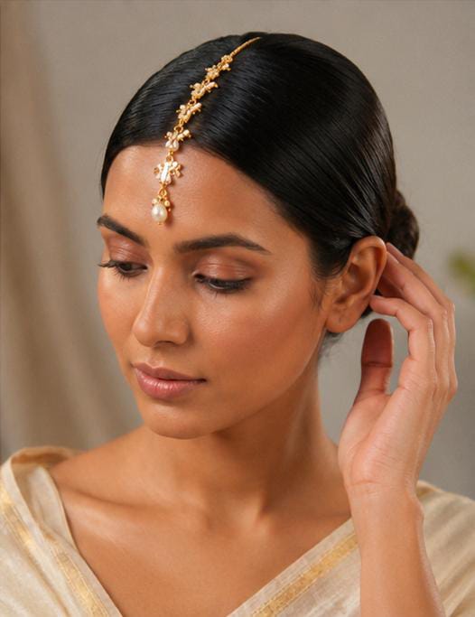 Gold-Plated Pearl Maang Tikka in Germany