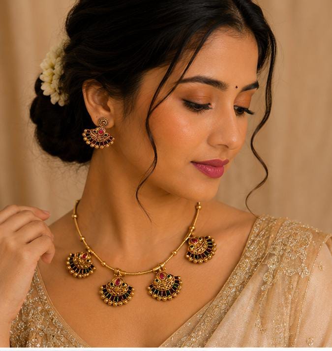Traditional South Indian Temple Jewellery Choker Necklace in Germany