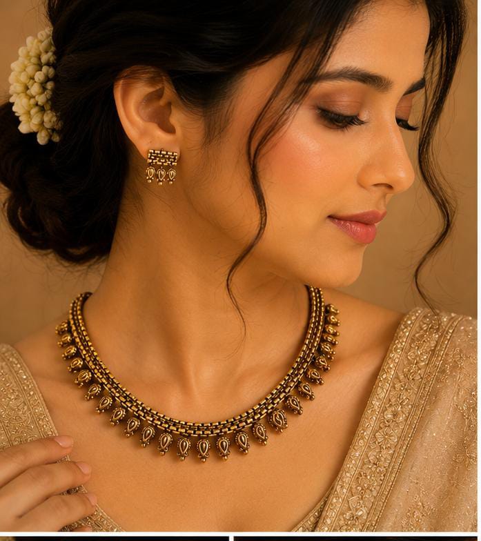 Antique Gold-Plated Elakkathali Choker Necklace and Earring Set in Germany