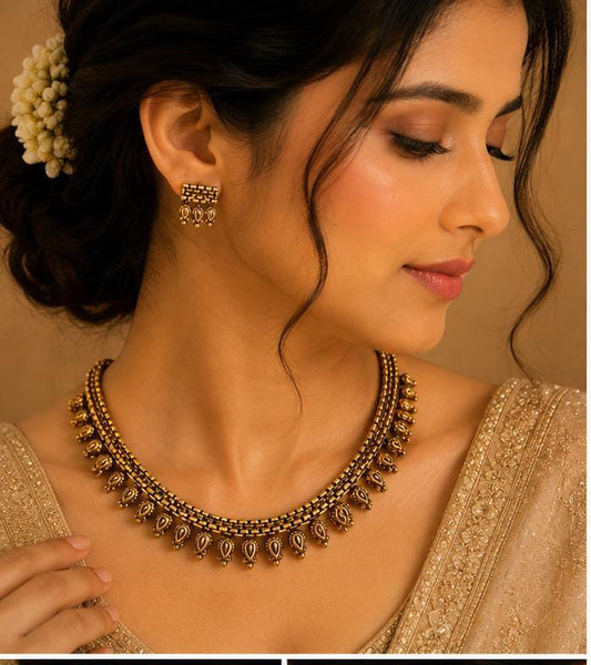 Antique Gold-Plated Elakkathali Choker Necklace and Earring Set in Germany