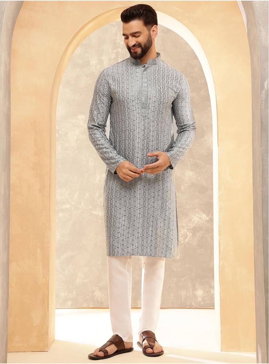 Kurta in Cotton and Viscose with Shiny Thread and Sequins, White Pyjamas in Berlin