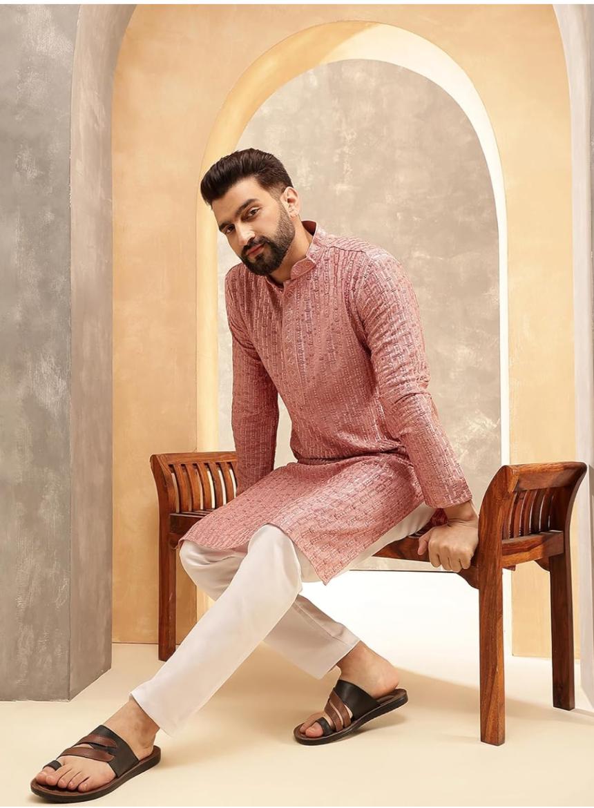 Kurta in Cotton and Viscose with Shiny Thread and Sequins, White Pyjamas in Berlin