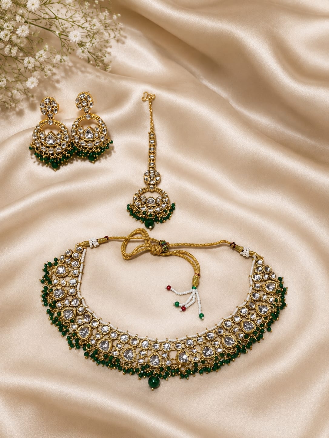 Traditional Indian Kundan Choker Bridal Jewellery Set in Berlin