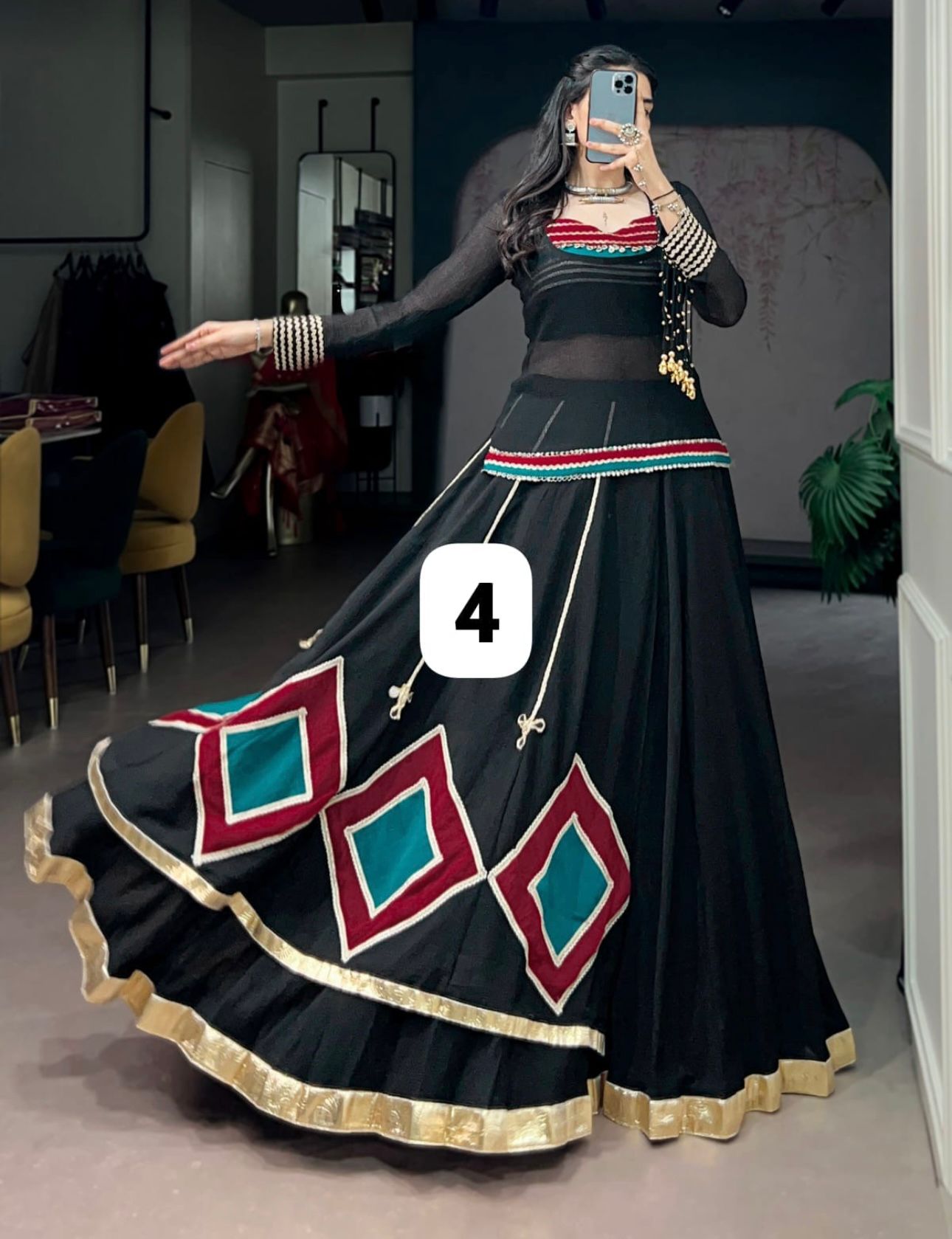 Traditional Embroidered Garba Chaniya Choli Set Ethnic Festival Wear for Women in Germany