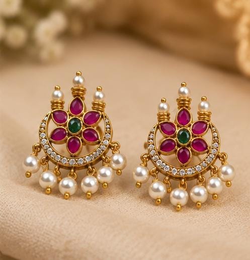 Traditional Indian Kemp and Pearl Bridal Jewelry Set in Germany