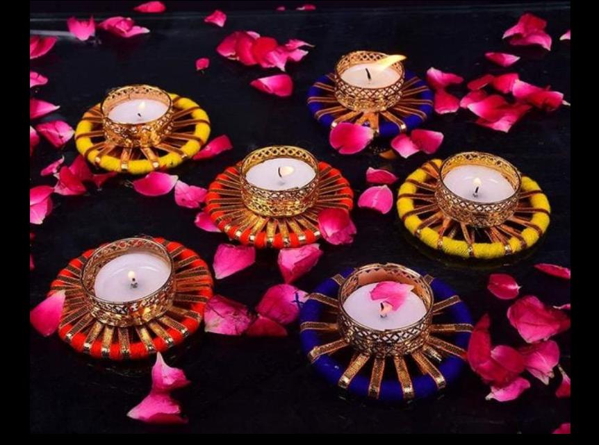 Floating Diya Tealight Holders with Rose Petals in Germany