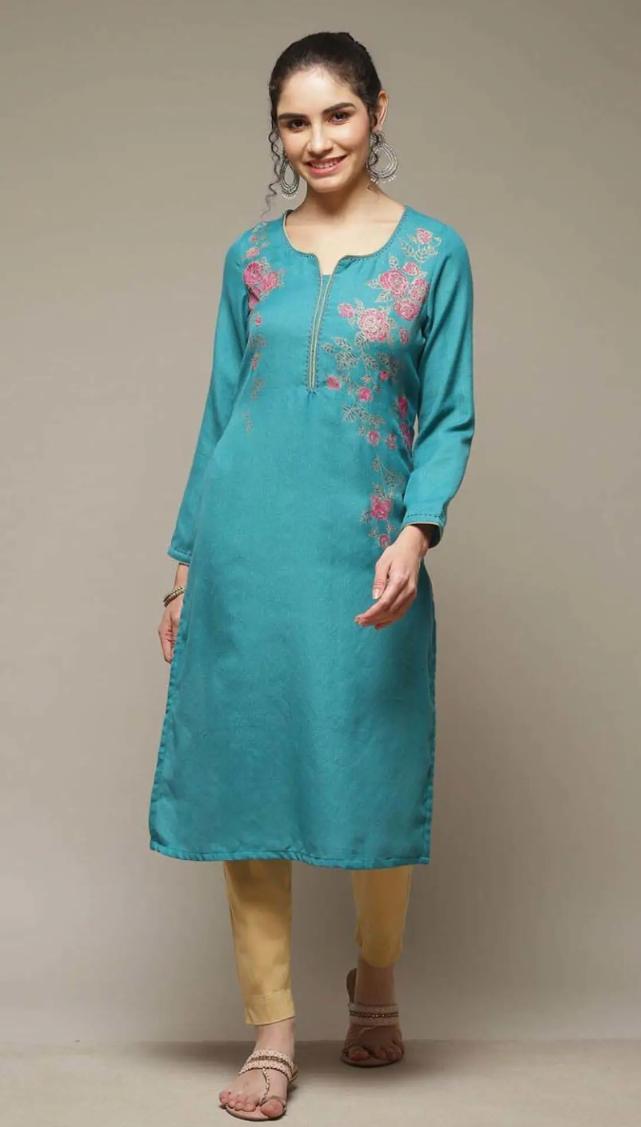 Skyblue Straight Fit Printed Kurta in Berlin