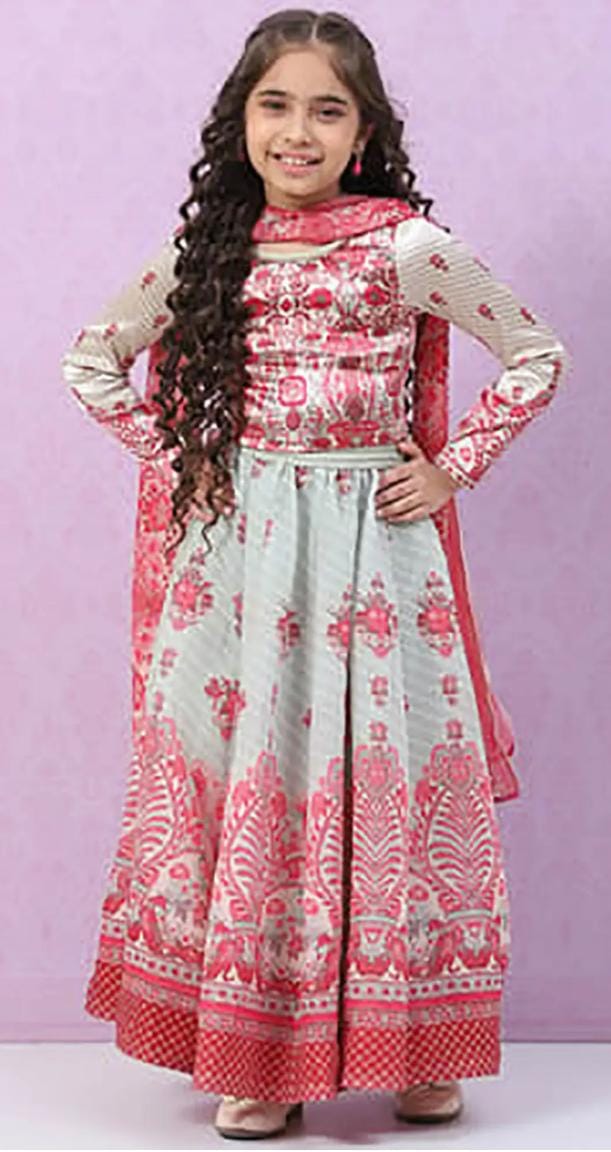 Girls Floral Print Full Sleeves Blouse, Lehenga with Dupatta in Germany