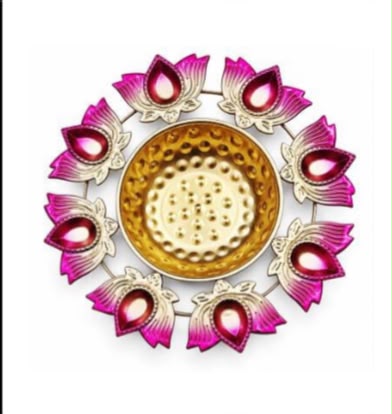 8 Lotus Urli Decorative Diya Holder Golden Pink  in Berlin