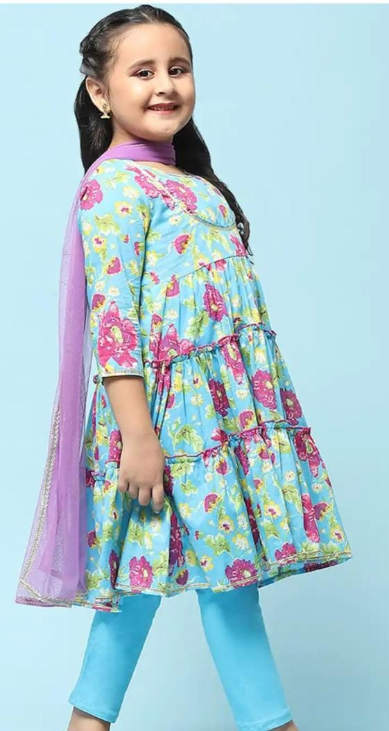 Girls Floral Printed Gotta Patti Pure Cotton Kurta with Leggings & Dupatta in Germany