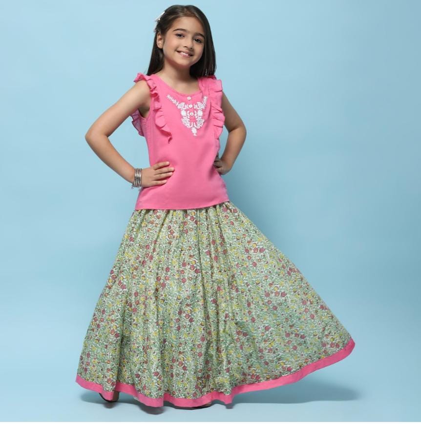 GIRLS PRINTED STRAIGHT KID IN GERMANY