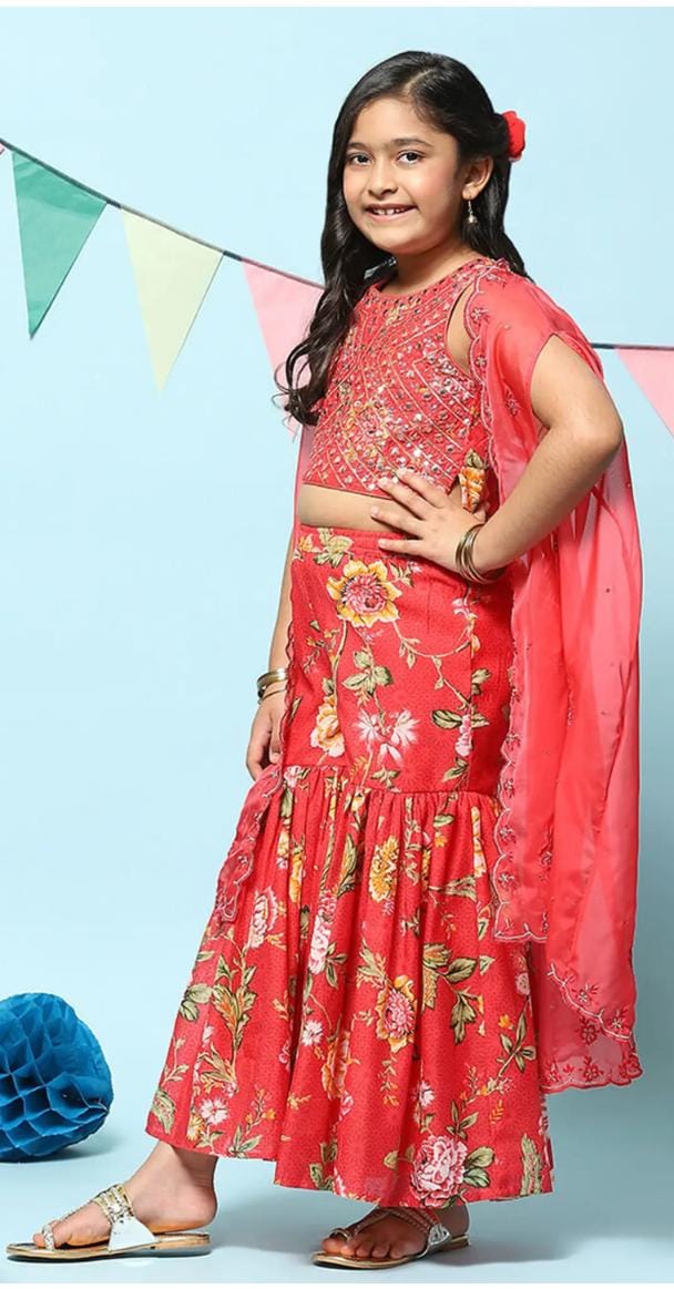 Girls Red Printed Suit Set in Germany - Neha Couture Berlin