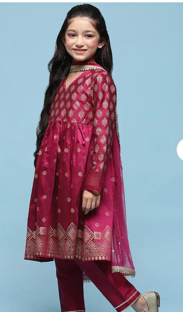 Girls Ethnic Motifs Printed V-Neck A-line Kurta & Trouser With Dupatta in Germany - Neha Couture Berlin