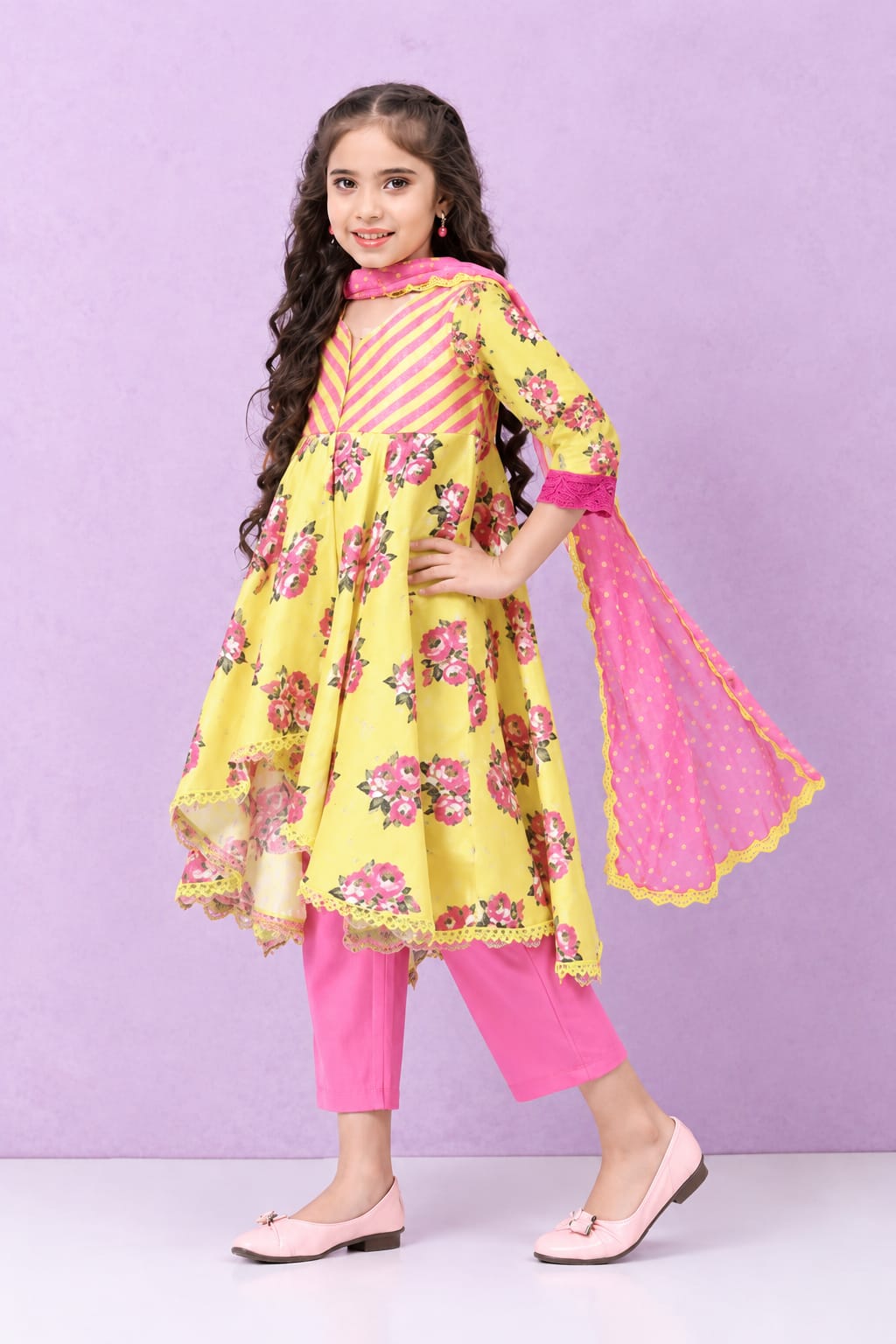 Floral Print Kurta Suit Set in Germany - Neha Couture Berlin