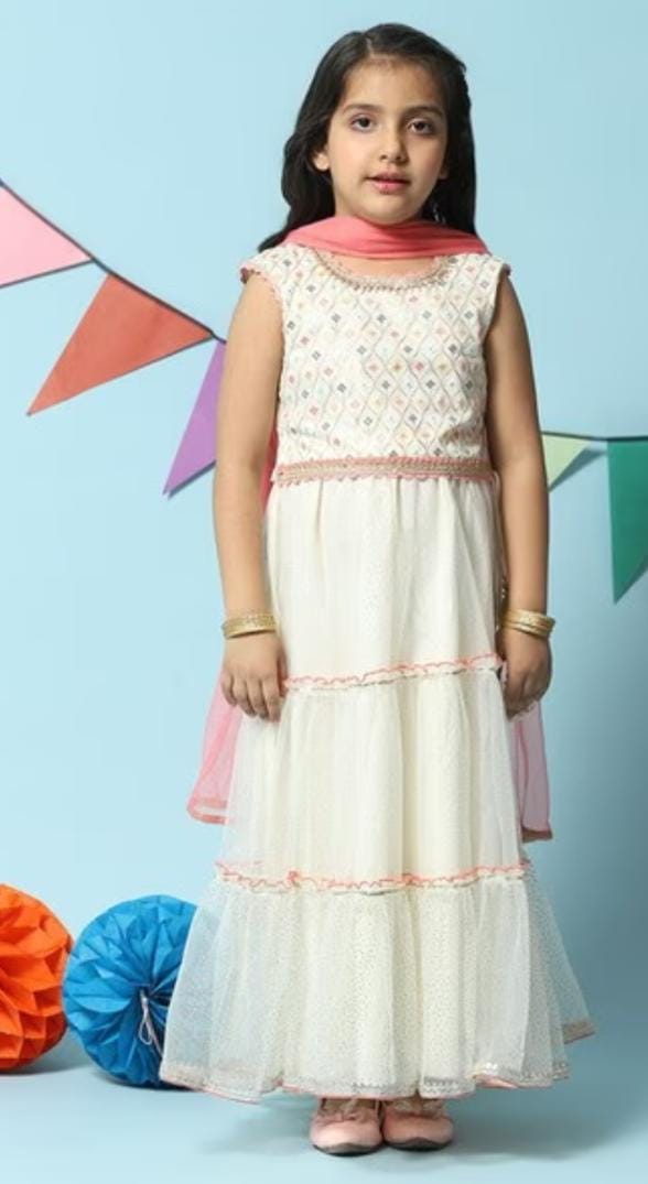Girls Embellished Flared Lehenga Choli Set with Dupatta in Germany - Neha Couture Berlin