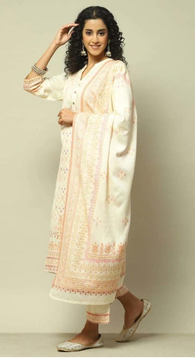 White Straight Fit Printed Kurta Set in Germany - Neha Couture Berlin
