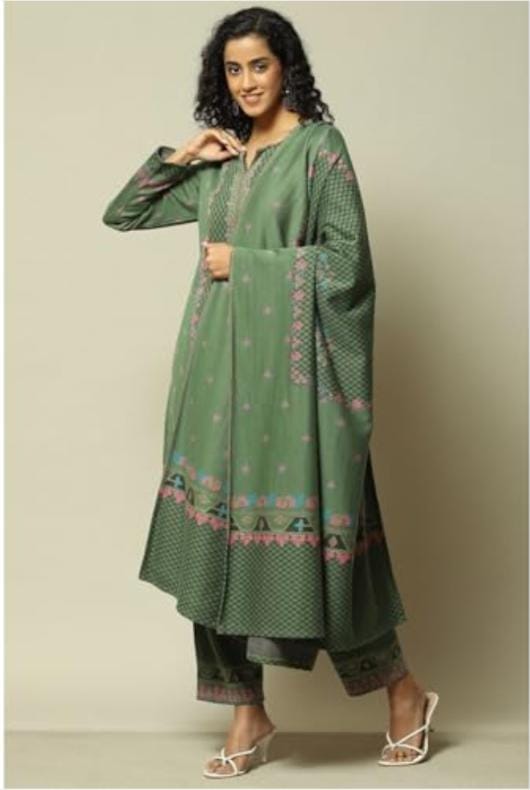 Women Cotton Blend Straight Suit Set in Berlin - Neha Couture Berlin
