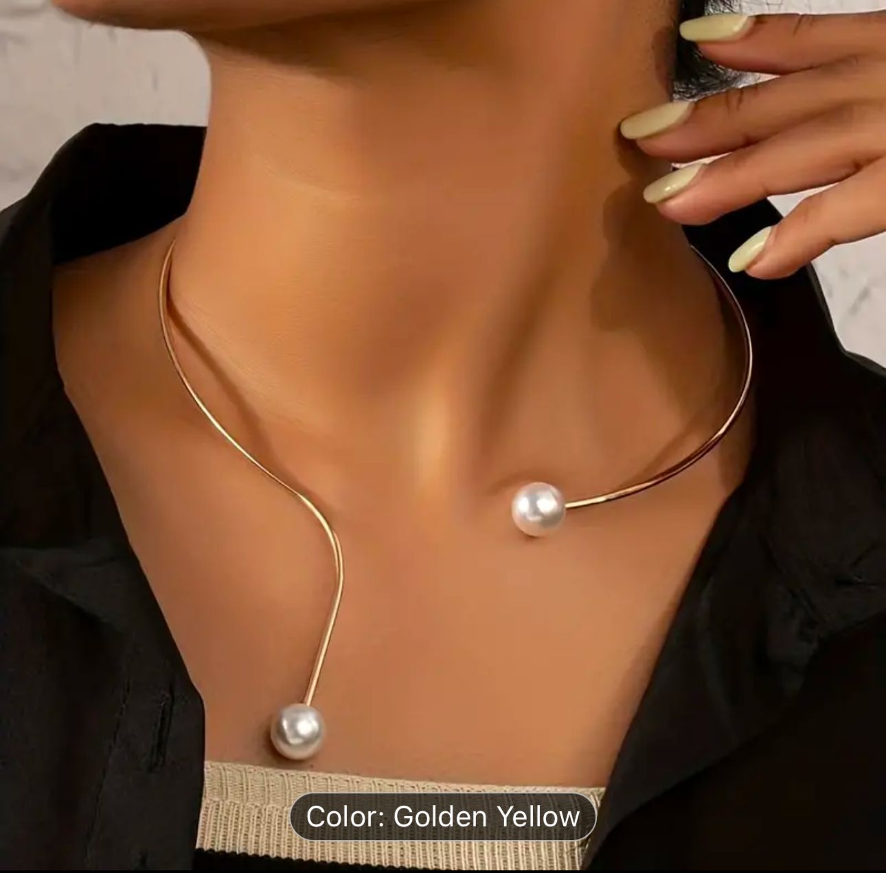 Question Mark Shape Faux Pearl Collar Short Necklace in Berlin
