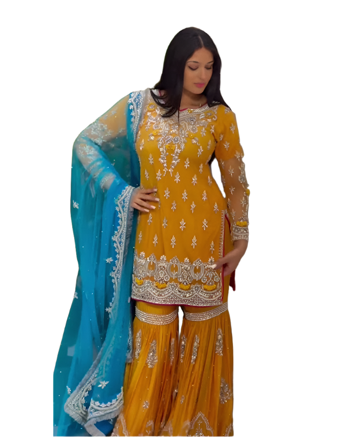 Pakistani Kurta Palazzo Embroidery And Sequence dupatta in Essen
