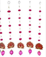 Wall and Door Hangings